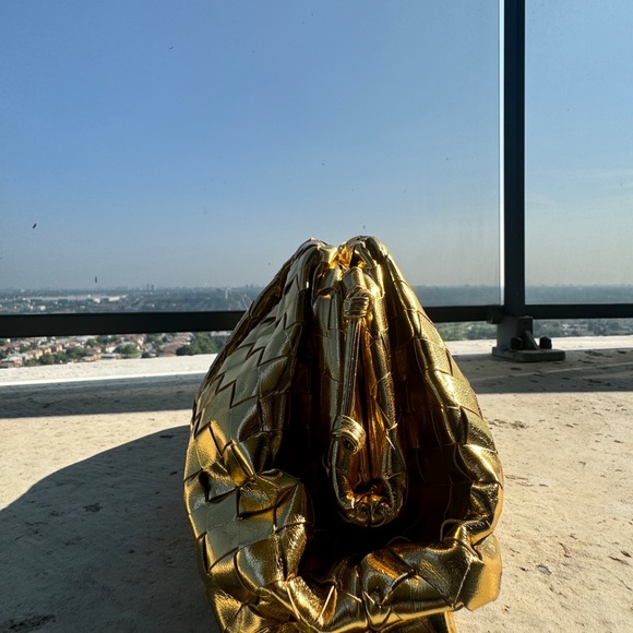 Large Gold Clutch - Picture 4 of 4